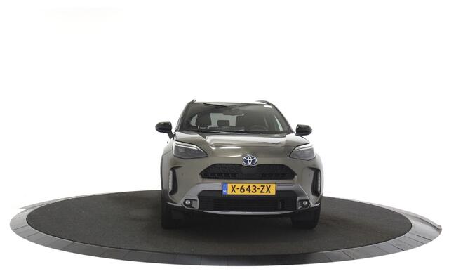 Toyota YARIS Cross 1.5 Hybrid Explore Camera / Lm velgen / Navigatie