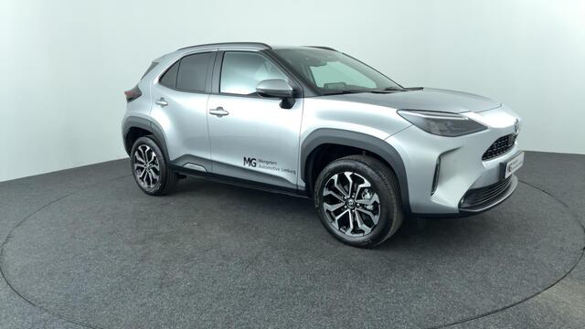 Toyota YARIS Cross 1.5 Hybrid 115 First Edition / Dodehoeksensor / Verwarmde voorstoelen