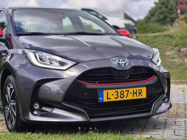 Toyota YARIS 1.5 Hybrid Dynamic