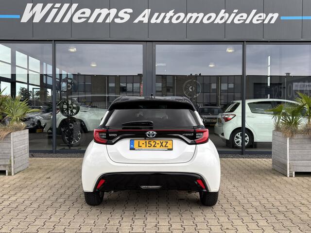 Toyota YARIS 1.5 Hybrid Launch Edition Camera, Adaptive Cruise & Stoelverwarming