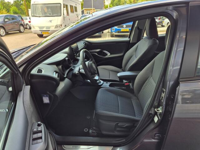 Toyota YARIS 1.5 HYB. BNS PLUS Apple Carplay/Android Auto Camera ALL IN prijs.