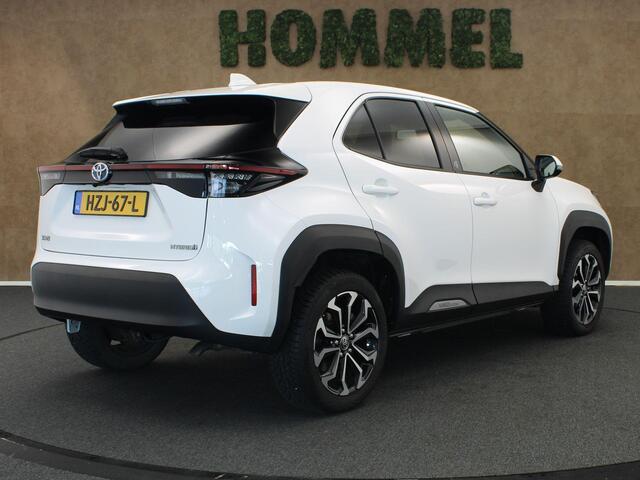 Toyota YARIS Cross 1.5 Hybrid Team D - 100% DEALER ONDERHOUDEN! - KEYLESS ENTRY & START - NAVIGATIE - APPLE CARPLAY & ANDROID AUTO - ACHTERUITRIJCAMERA