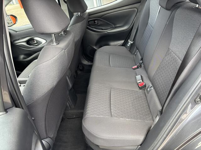 Toyota YARIS 1.5 Hybrid Dynamic / Camera / Climate Control / Android Auto/ Apple Carplay /