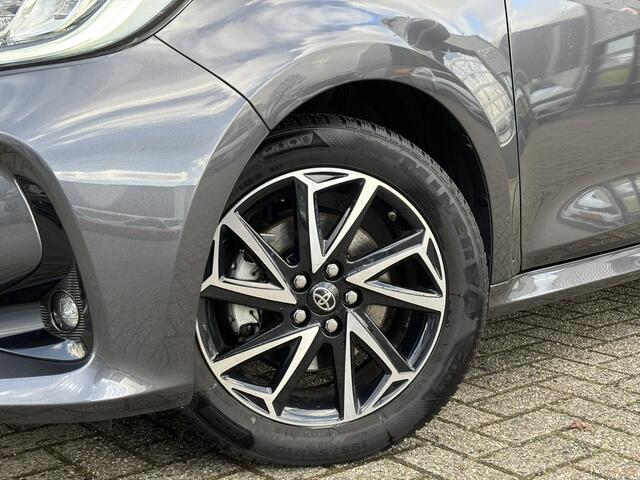 Toyota YARIS 1.5 Hybrid Dynamic / Camera / Climate Control / Android Auto/ Apple Carplay /