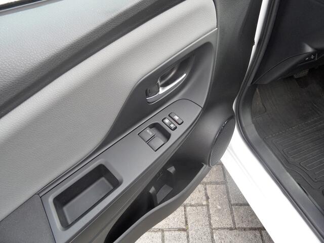 Toyota YARIS 1.5 Hybrid Active