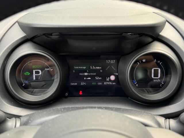 Toyota YARIS 1.5 Hybrid Comfort - Navi/apple/android- camera