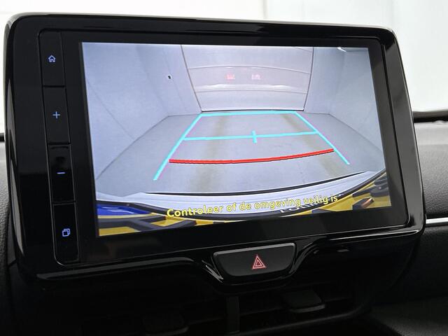 Toyota YARIS Cross 1.5 Hybrid Dynamic | Elek. achterklep | Stoel en stuurwielverwarming | Full map nav | Camera |