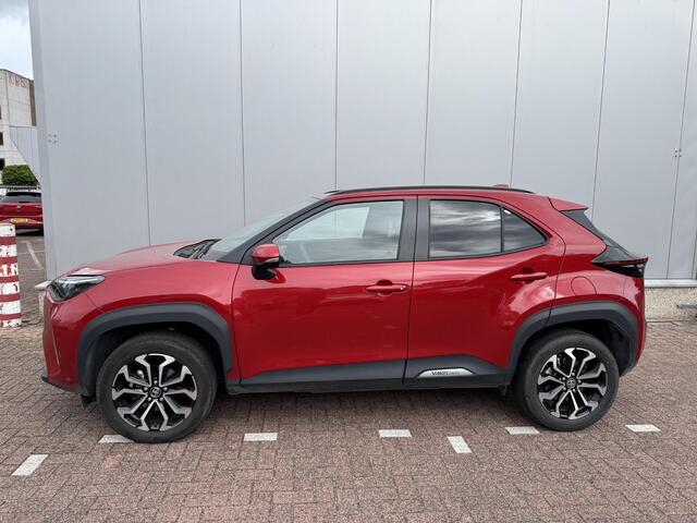 Toyota YARIS Cross 1.5 Hybrid Dynamic Navigatie, adaptieve cruise control, keyless entry- & start, achteruitrij camera, automaat!