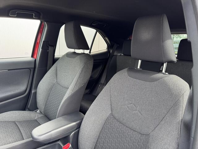 Toyota YARIS Cross 1.5 Hybrid Dynamic Navigatie, adaptieve cruise control, keyless entry- & start, achteruitrij camera, automaat!