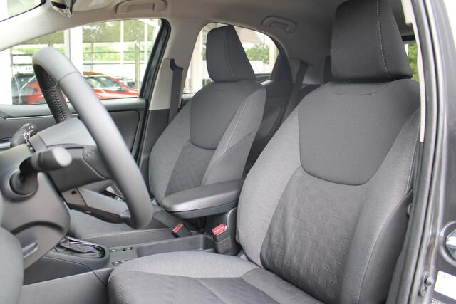 Toyota YARIS 1.5 Hybrid Automaat | Navigatiesysteem | Achterruitrij camera | Dodehoek detectie