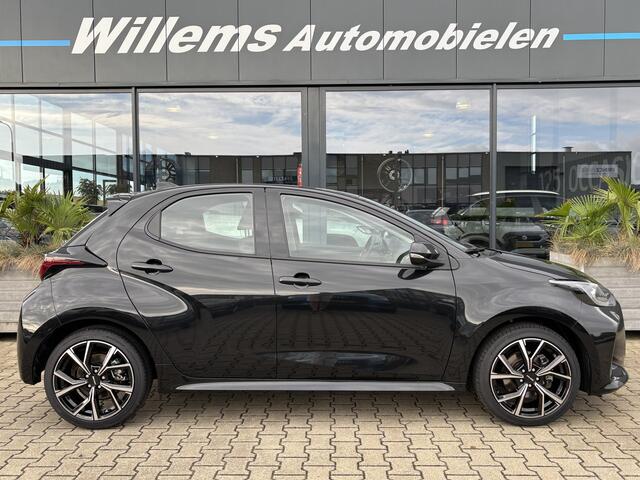 Toyota YARIS 1.5 Hybrid Active Camera, Clima & Adaptive Cruise Control