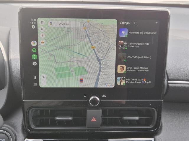 Toyota YARIS Cross 1.5 Hybrid 130 Launch Edition Team D / Winter Pakket / Safety Pakket / Adaptief CC / Stuur-, Stoel en voorruitverwarming / Draadloze telefoon lader / Apple Carplay Android Auto / Achteruitrijcamera /