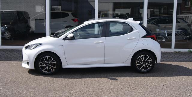 Toyota YARIS 1.5 Hybrid Dynamic Cruise,Clima,Camera,RIJKLAARPRIJS!!