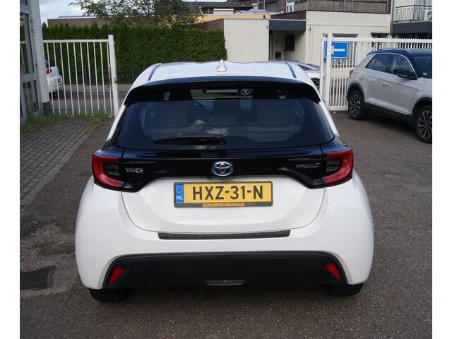 Toyota YARIS 1.5 Hybrid Dynamic Cruise,Clima,Camera,RIJKLAARPRIJS!!