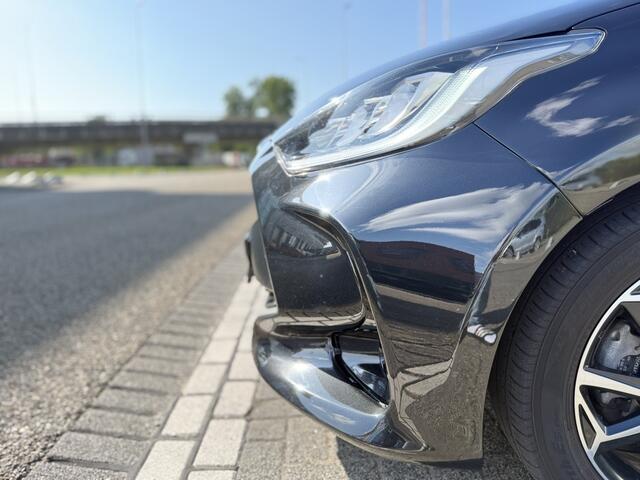 Toyota YARIS 1.5 Hyb. First Ed.