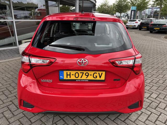 Toyota YARIS 1.0 VVT-i Connect Airco | Achteruitrijcamera | Bluetooth I Apple Carplay I Android Auto I