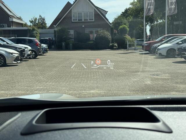 Toyota YARIS Cross 1.5 Hybrid GR Sport Trekhaak, Head-up display, Blind-spot, JBL , All-in Rijklaarprijs