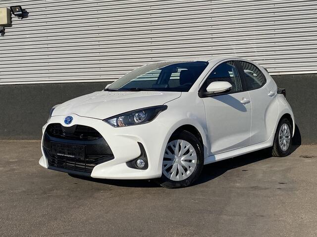 Toyota YARIS 1.5 Hybrid 115 Active Apple Carplay/ Android auto Navigatie, Achteruitrijcamera, Adaptieve cruise control, BTW-auto