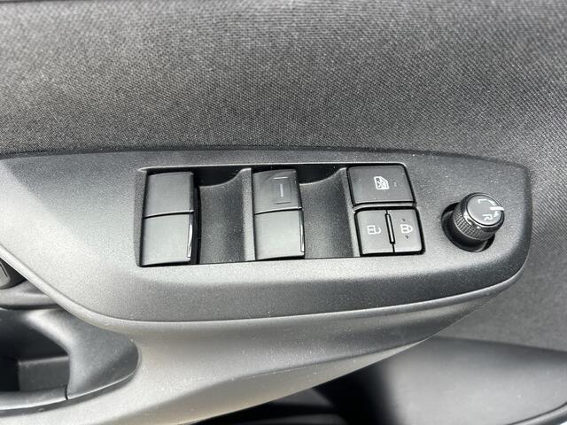 Toyota YARIS Cross 1.5 Hybrid Team D