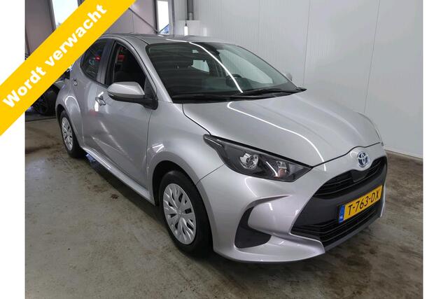 Toyota YARIS 1.5 Hybrid Active, 1e Eig! Camera! Carplay! VERWACHT!