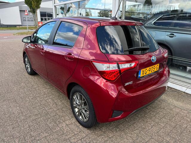 Toyota YARIS 1.5 Hybrid Dynamic | 2e eigenaar | NL Auto 38.899 KM | NAP | Achteruitrijcamera | Cruise control | Airco | APK tot 21-08-2027 |