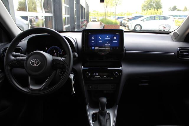 Toyota YARIS Cross 1.5 Hybrid Active Plus | Rijklaar | Dodehoek | PDC | Apple/Android | Clima | Stoel/stuur-verwarming | Camera | Cruise