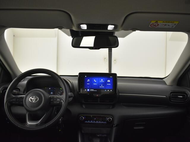 Toyota YARIS 1.5 Hybrid 115 Active | Facelitft | Trekhaak | LM Velgen | Carpl