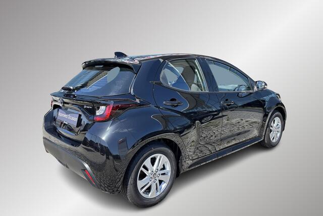 Toyota YARIS 1.5 Hybrid 115 Active Limited, Parkeersensoren, Stoelverwarming, Apple carplay, Android auto.