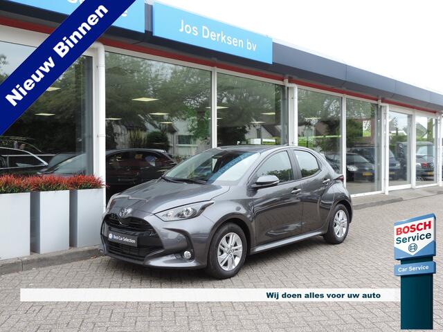 Toyota YARIS 1.5 Hybrid 115 Active (NIEUW) - ACC | Camera | Carplay | Stole/stuurverw. | PDC v+a