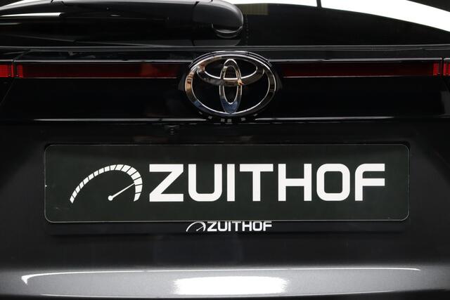 Toyota YARIS Cross 1.5 Hybrid 130 Executive Premium Pack | Facelift | Uit voorraad leverbaar | Elec. Achterklep | Winter-pakket | Safety-pakket