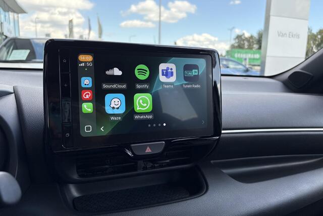 Toyota YARIS 1.5 Hybrid Executive Parkeersensoren, Dodehoekdetectie, Led, Stoelverwarming