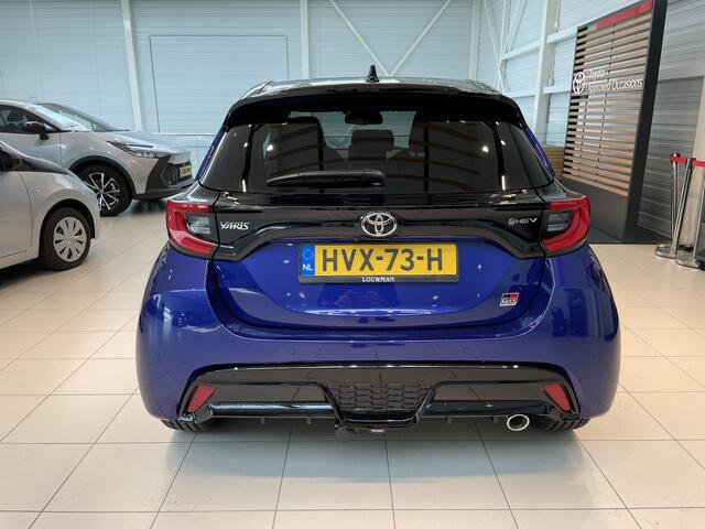 Toyota YARIS 1.5 Hybrid 130 GR Sport | Panoramadak | JBL | afneembare trekhaak |