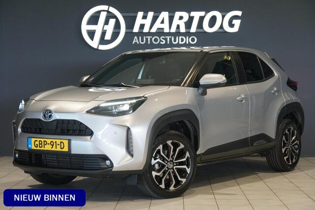 Toyota YARIS Cross 1.5 Hybrid Dynamic + Comfort Pack / TOYOTA GARANTIE / DODEHOEK / STUURVERWARMING