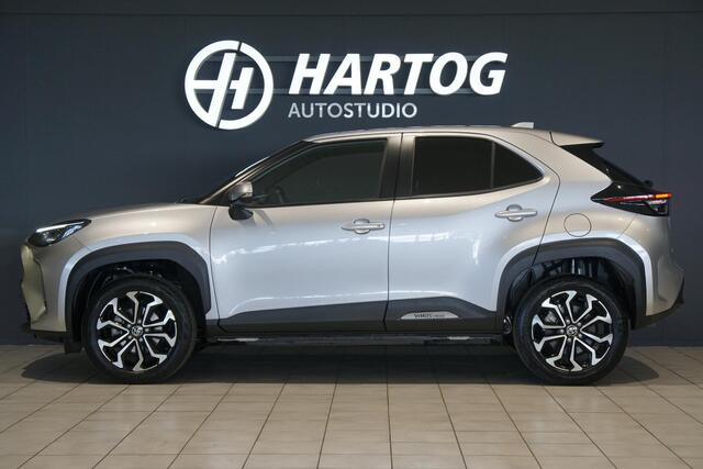 Toyota YARIS Cross 1.5 Hybrid Dynamic + Comfort Pack / TOYOTA GARANTIE / DODEHOEK / STUURVERWARMING