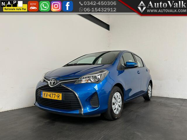 Toyota YARIS 1.0 VVT-i Aspiration. Navi. Airco!