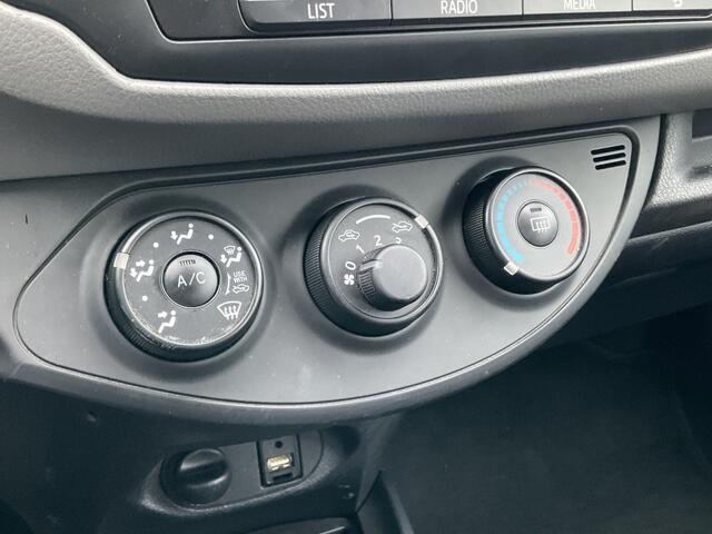 Toyota YARIS 1.0 VVT-i 5-Deurs Hoge zit Airco Elek.Pakket NL-Auto!