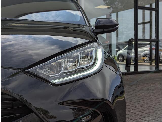 Toyota YARIS 1.5 Hybrid Dynamic | Afn. trekhaak | Camera | All-season | Adap. Cruise | Keyless | DAB