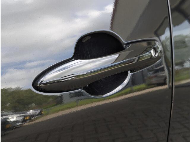 Toyota YARIS 1.5 Hybrid Dynamic | Afn. trekhaak | Camera | All-season | Adap. Cruise | Keyless | DAB