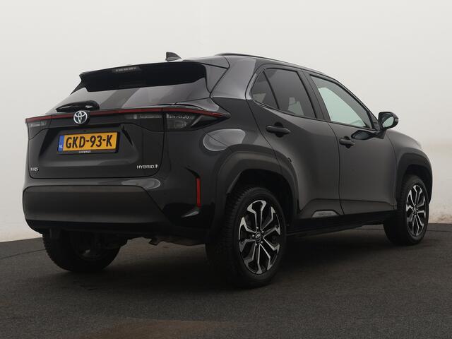 Toyota YARIS Cross 1.5 Hybrid Dynamic Limited | Navi | Lichtmetalen Velgen | Metaalkleur |