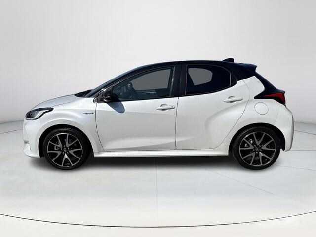 Toyota YARIS 1.5 Hybrid Executive **DODEHOEK DETECTIE/ HEAD-UP DISLPAY/ KEYLESS/ JBL AUDIO/ 36 MAANDEN GARANTIE**