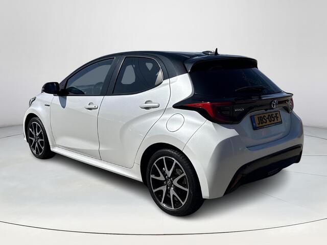 Toyota YARIS 1.5 Hybrid Executive **DODEHOEK DETECTIE/ HEAD-UP DISLPAY/ KEYLESS/ JBL AUDIO/ 36 MAANDEN GARANTIE**