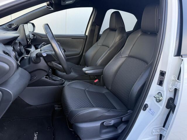 Toyota YARIS 1.5 Hybrid Executive **DODEHOEK DETECTIE/ HEAD-UP DISLPAY/ KEYLESS/ JBL AUDIO/ 36 MAANDEN GARANTIE**