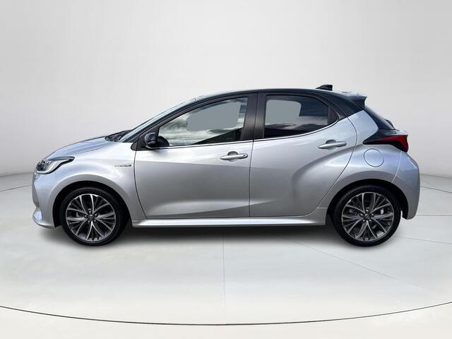Toyota YARIS 1.5 Hybrid Executive **STOELVERWARMING/ DODEHOEK DETECTIE/ LEDEREN BEKLEDING/ 36 MAANDEN GARANTIE**