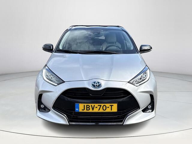 Toyota YARIS 1.5 Hybrid Executive **STOELVERWARMING/ DODEHOEK DETECTIE/ LEDEREN BEKLEDING/ 36 MAANDEN GARANTIE**