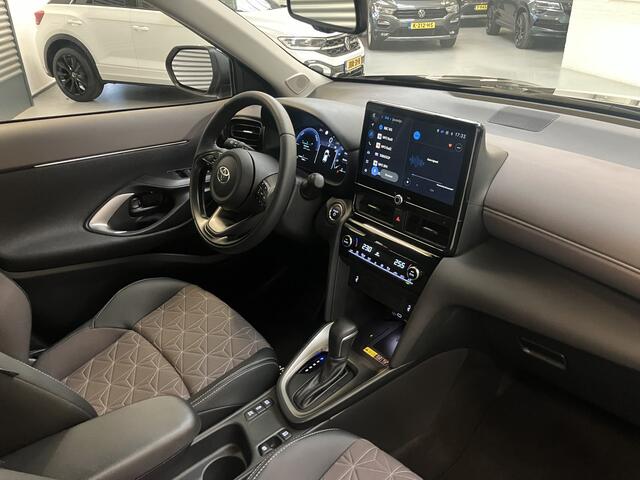 Toyota YARIS Cross 1.5 Hybrid 130 EXECUTIVE/PDC/CAM/EL A KLEP/SAFETY PACK/ENZ