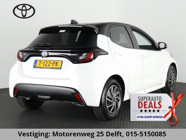 Toyota YARIS 1.5 HYBRID AUTOMAAT BLACK & WHITE GARANTIE 8-2033 NAVIGATIE.CLIMA.CRUISE