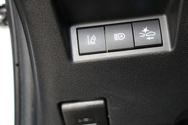 Toyota YARIS 1.5 Hybrid Y20 Camera l Stoel verwarming l Navi l grootlicht assist l lane assist l cruise controle