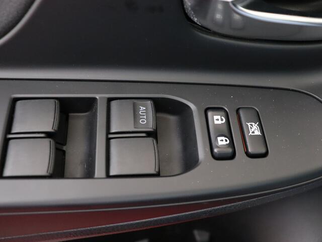 Toyota YARIS 1.5 Hybrid GR-Sport I Climate Control I Cruise Control I Camera I Zwart Dak I Dakspoiler I Dealer Onderhouden I