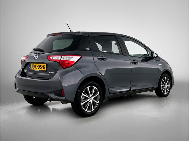 Toyota YARIS 1.5 Hybrid Y20 | 1e Eigenaar | Stoelverwarming |