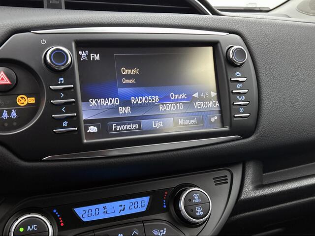 Toyota YARIS 1.5 Hybrid Y20 | 1e Eigenaar | Stoelverwarming |